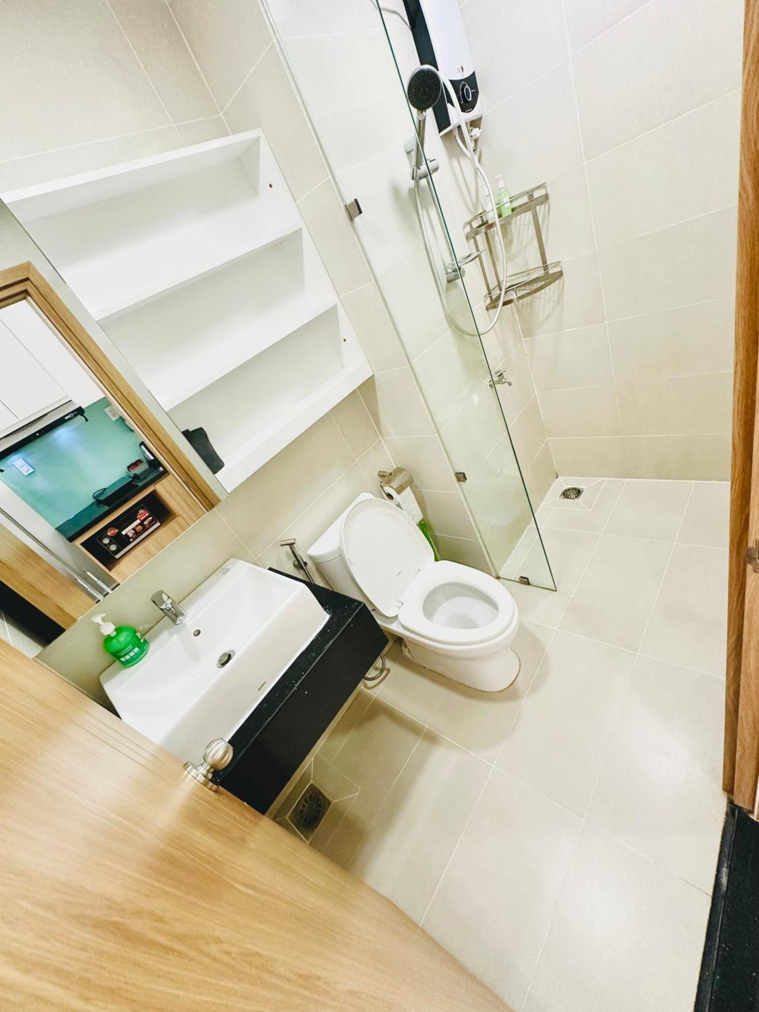 Modern Apartment Near Landmark81 Thành Pho Ho Chí Minh Esterno foto
